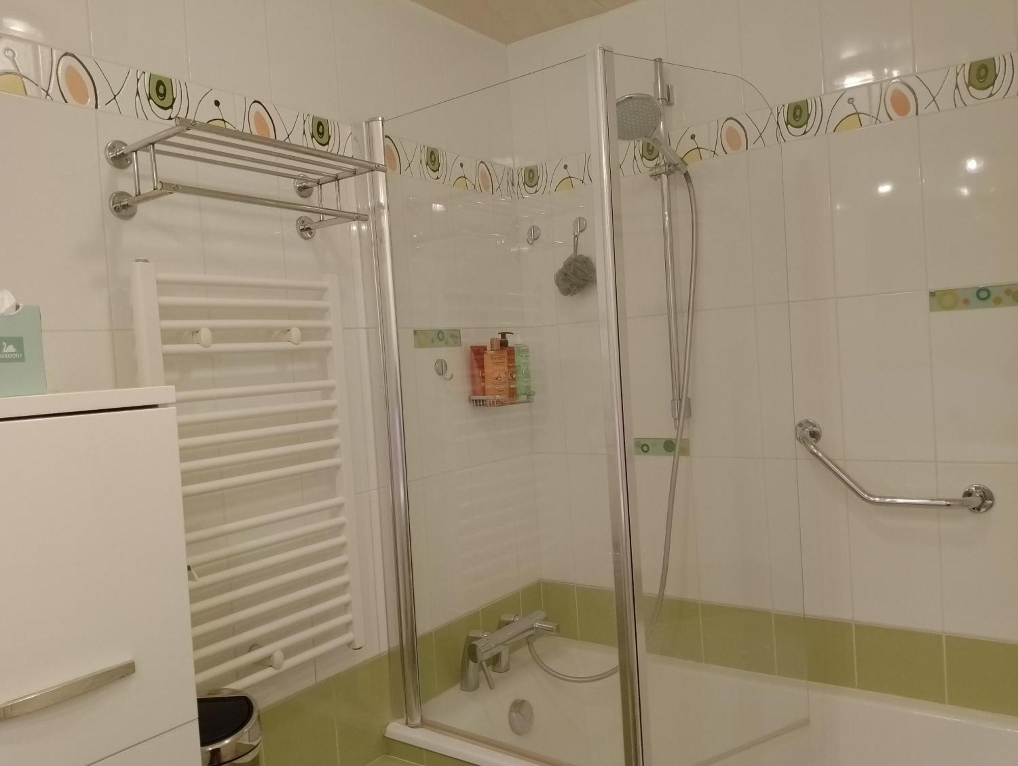 Appartement Residentiel Au Vert Et Au Frais Montigny-le-Bretonneux Zewnętrze zdjęcie
